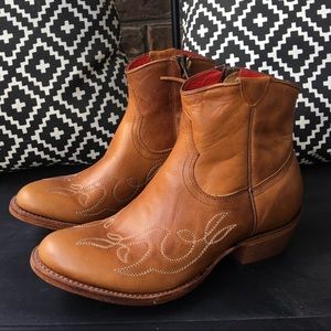 Macie Bean Women’s Bootie